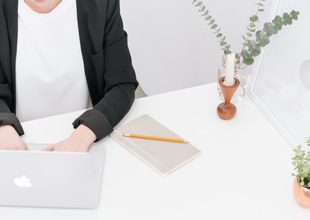 Tile item stocksnap mgbq17cx9f